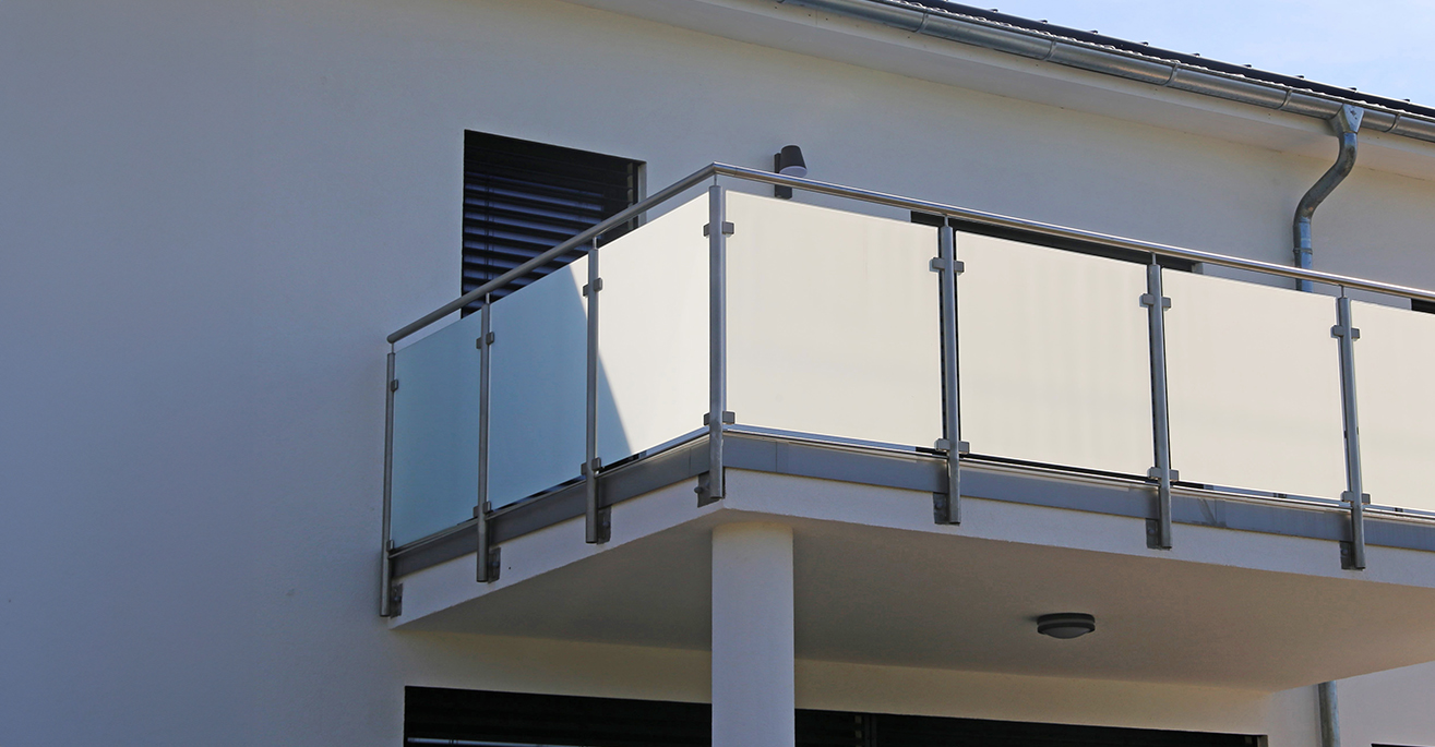 bird repellents for patios & balconies